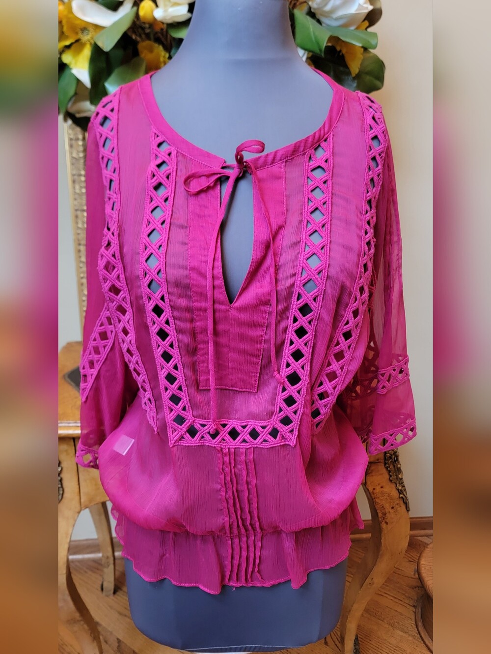 DANIEL RAINN Pink Pullover Sheer Blouse Tie Neck Boho 3/4 Sleeve Top L